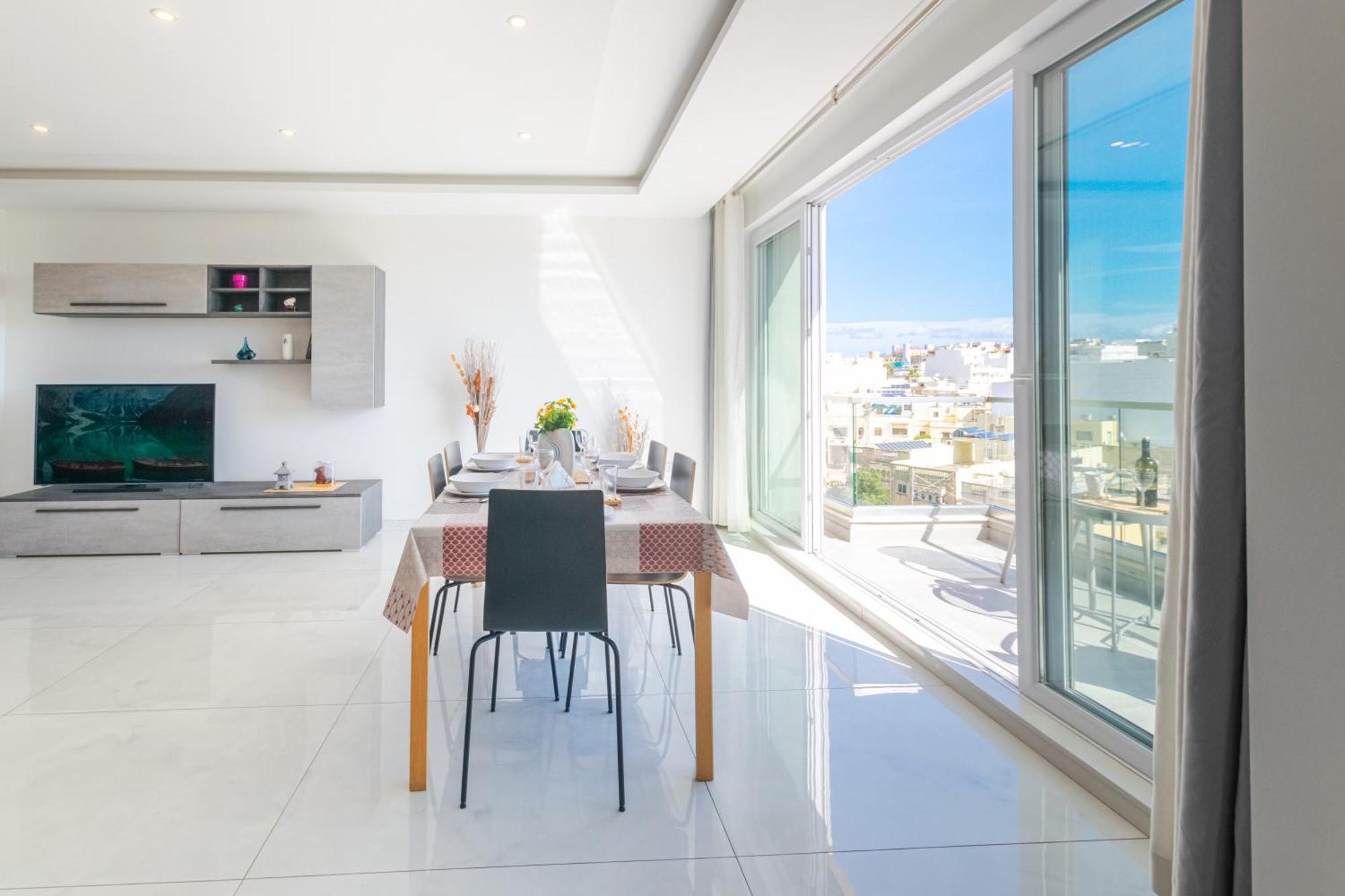 New Spacious Apartment With Amazing View Bugibba Σεντ Πόλς Μπέι Εξωτερικό φωτογραφία
