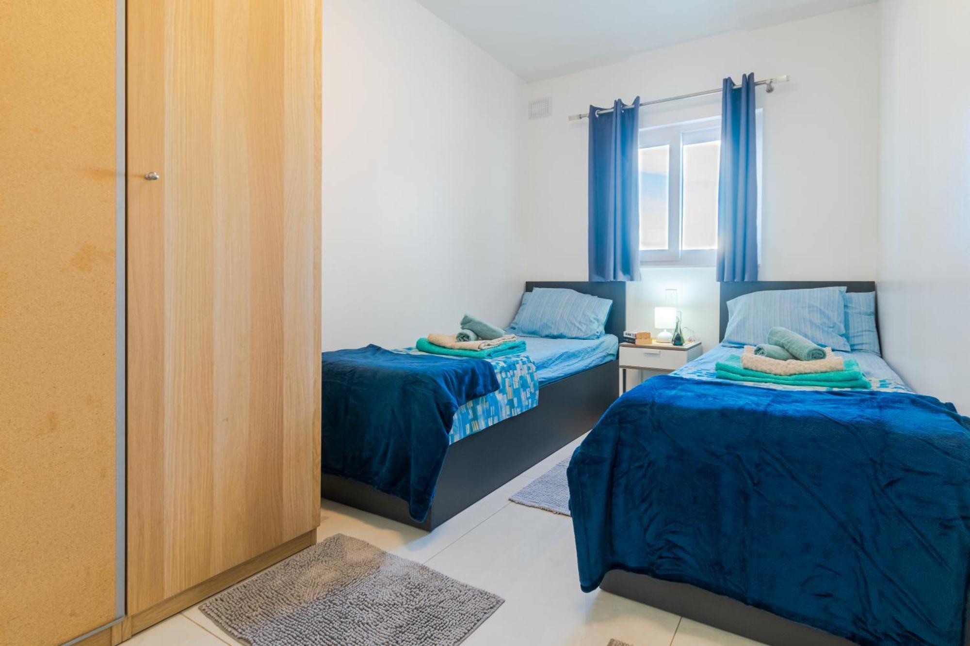 New Spacious Apartment With Amazing View Bugibba Σεντ Πόλς Μπέι Εξωτερικό φωτογραφία