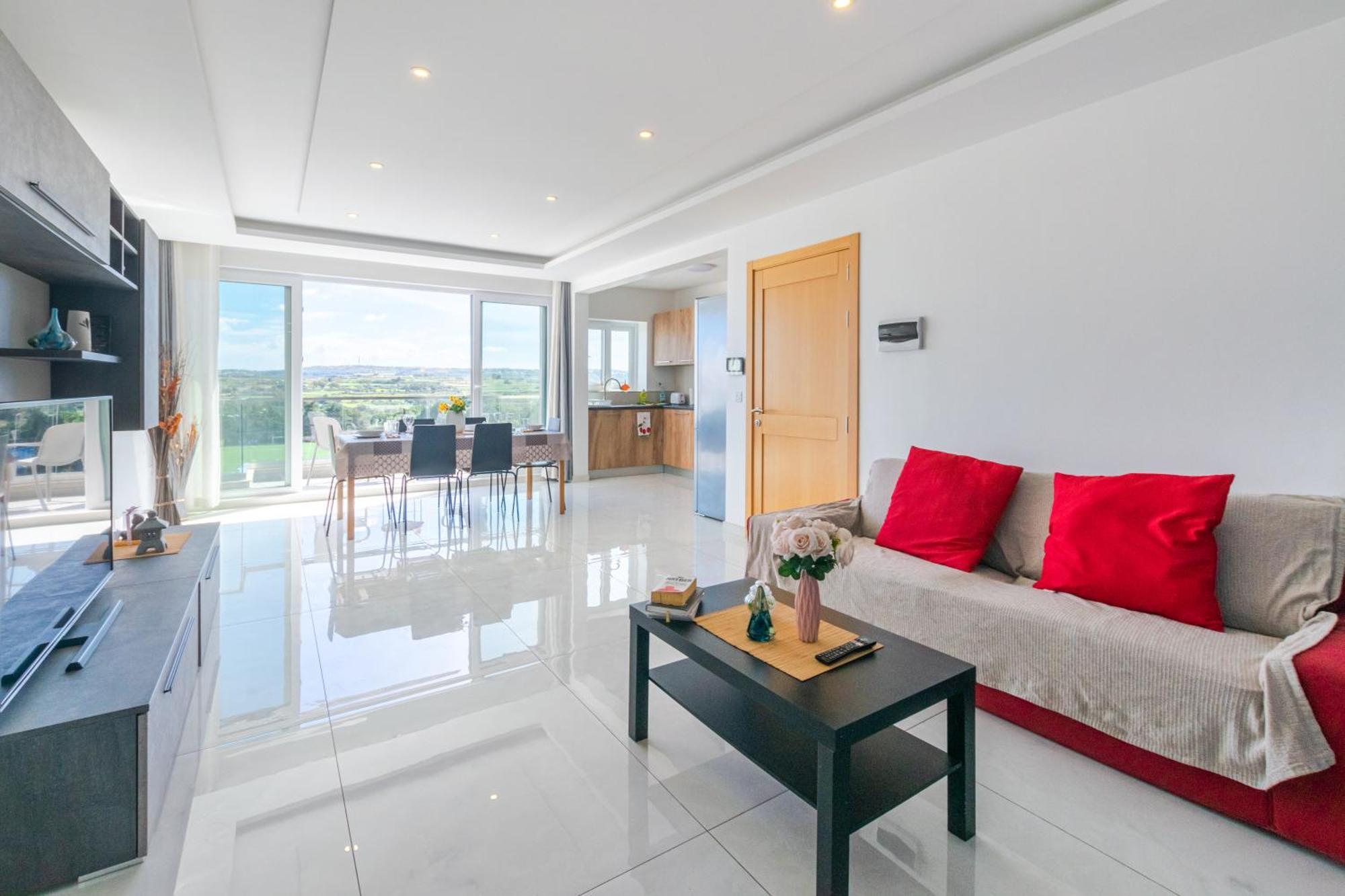 New Spacious Apartment With Amazing View Bugibba Σεντ Πόλς Μπέι Εξωτερικό φωτογραφία